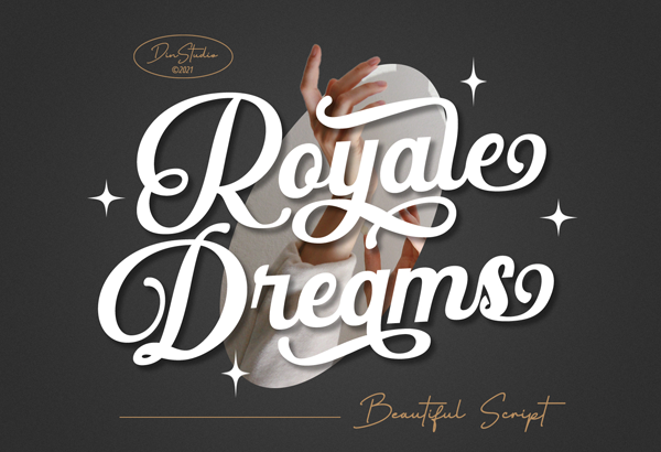 Royale Dreams Font